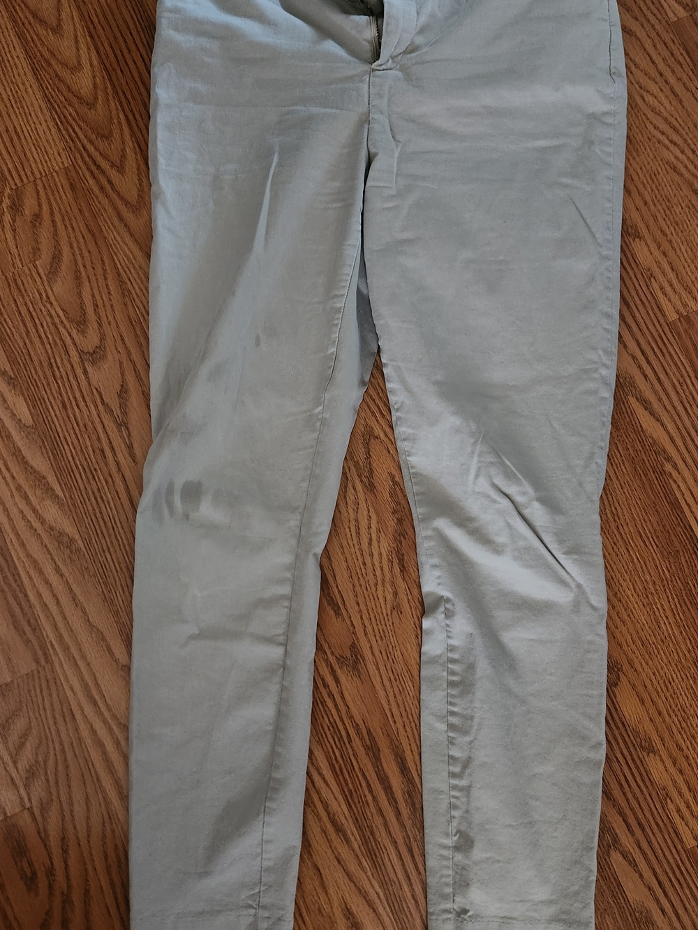 GAP Skinny Ankle Khaki Pants